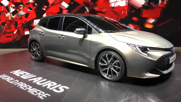 La terza generazione della Toyota Auris ibrida.