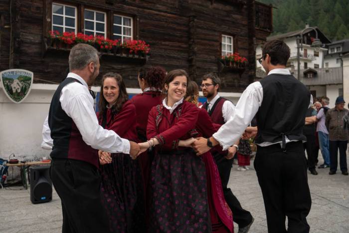 Festa del Pomattertag, ovvero la festa di paese di Formazza - foto Sara Furlanetto