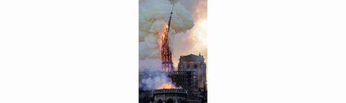 Il crollo della guglia neogotica di Notre-Dame