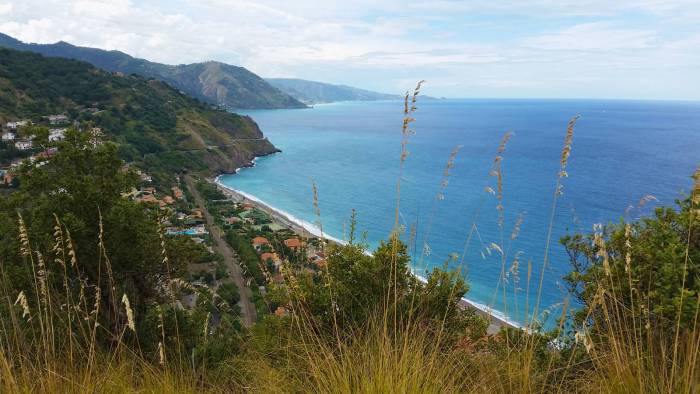 Le Spiagge Più Belle Della Sicilia: Provincia Di Messina (con Le Isole ...