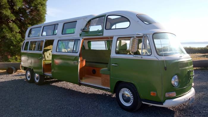 Follie made in Usa: un T2 formato limousine, frutto della cucitura di più carrozzerie.