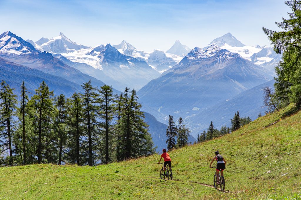Mountain bike nei dintorni di Crans-Montana - foto François Panchard