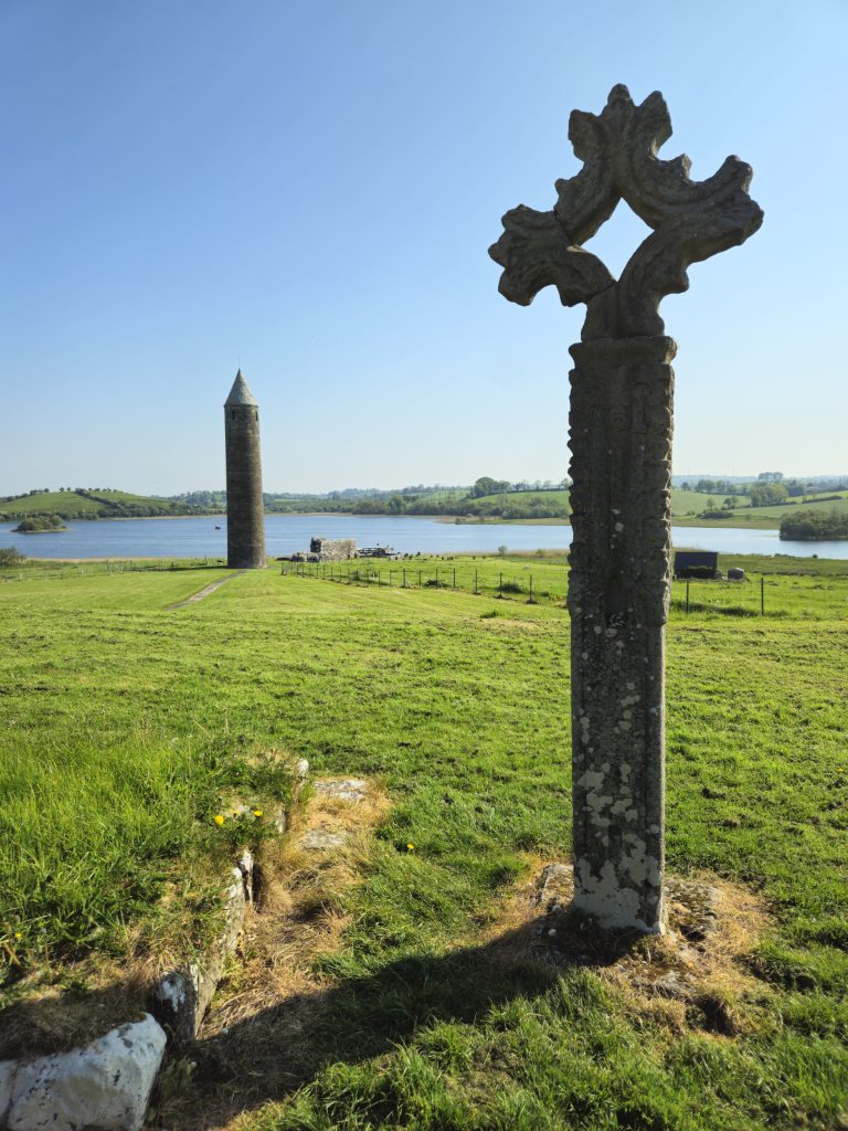 Il sito monastico di Devenish, Irlanda del Nord
