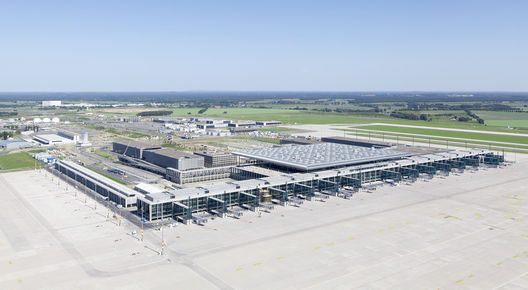 Berlino: la farsa del nuovo aeroporto