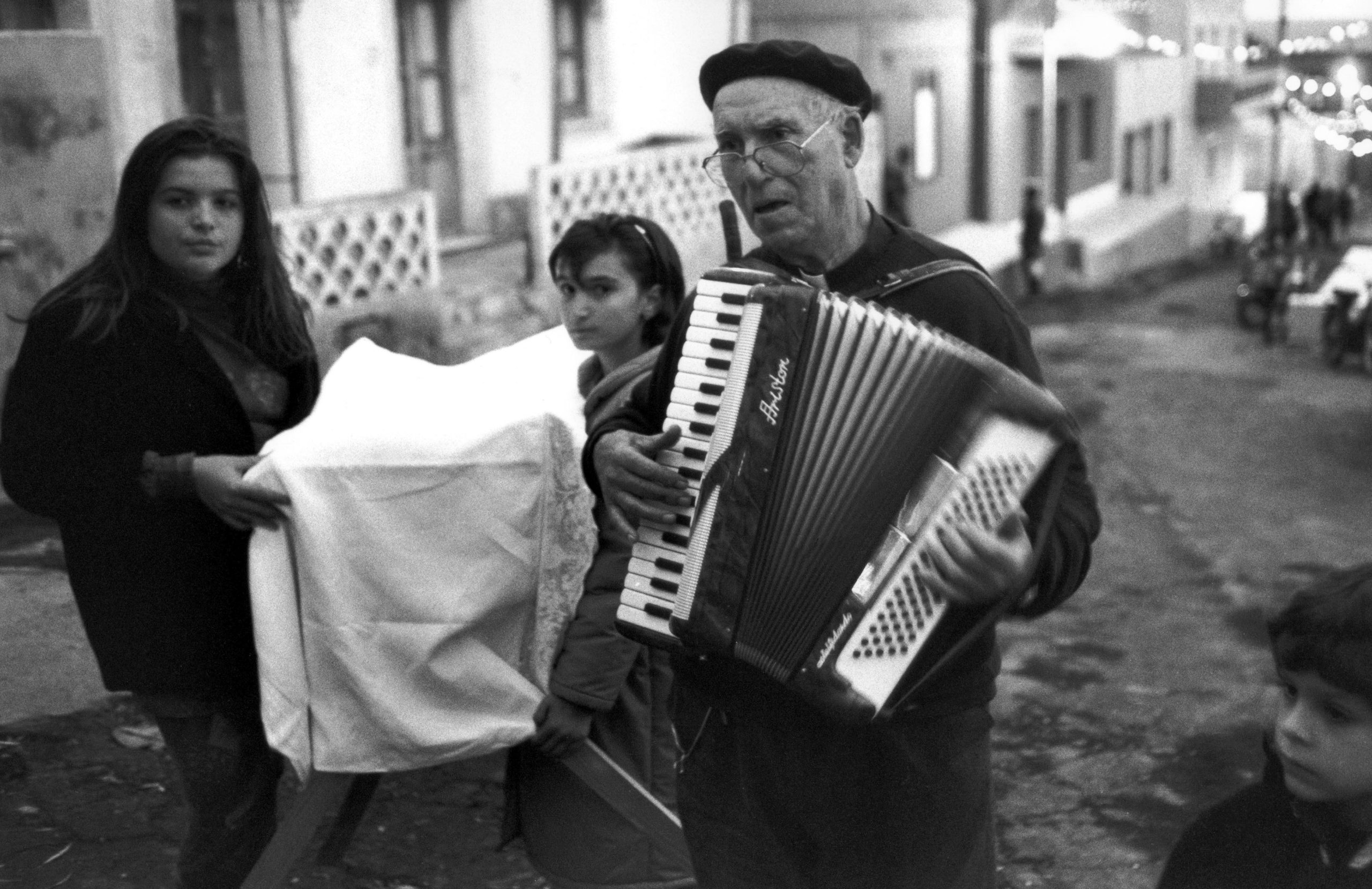 Gianni Berengo Gardin, Linosa, 1991 Stampa ai Sali d’argento Vintage print Foto ©Gianni Berengo Gardin. Tutti i diritti riservati. Courtesy Archivio Gianni Berengo Gardin, Milano