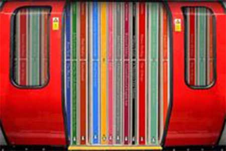 Londra, la metropolitana raccontata in 12 libri