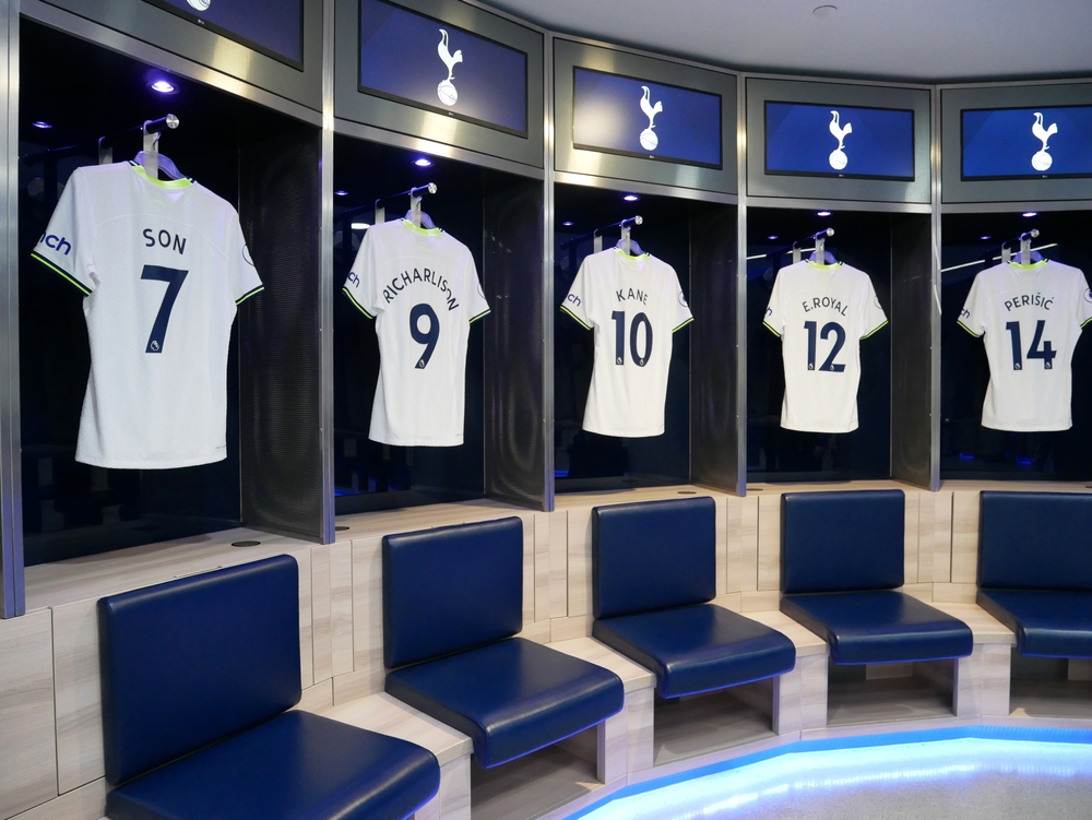 Dentro gli spogliatoi del Tottenham Hotspur Stadium di Londra