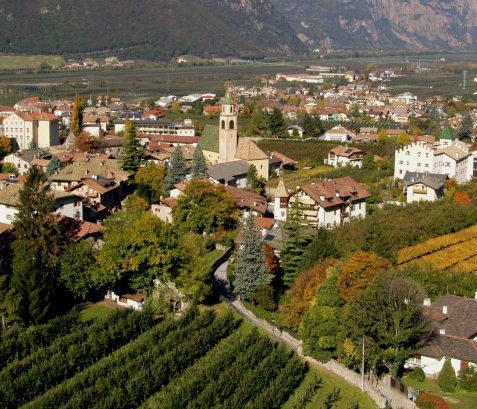 Un brindisi nella valle dell'Adige