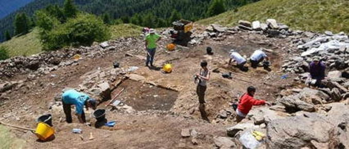 I misteriosi resti medievali di Vione, in alta val Camonica