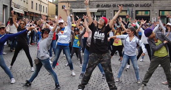 Flash mob in 17 città per onorare Verdi