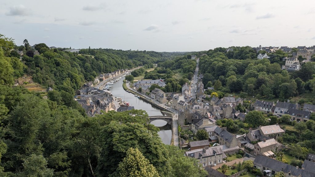 Il panorama dalle mura di Dinan - foto Deborah Terrin