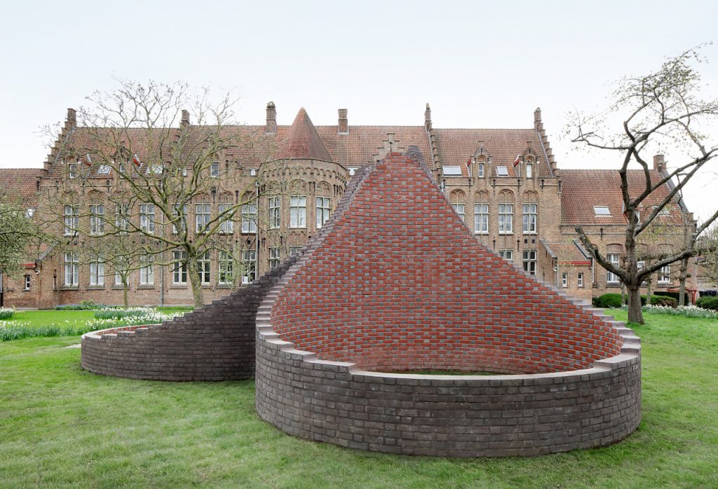 empty drop, Shingo Masuda+Katsuhisa Otsubo Architects, Bruges Triennial 2024 © Filip Dujardin