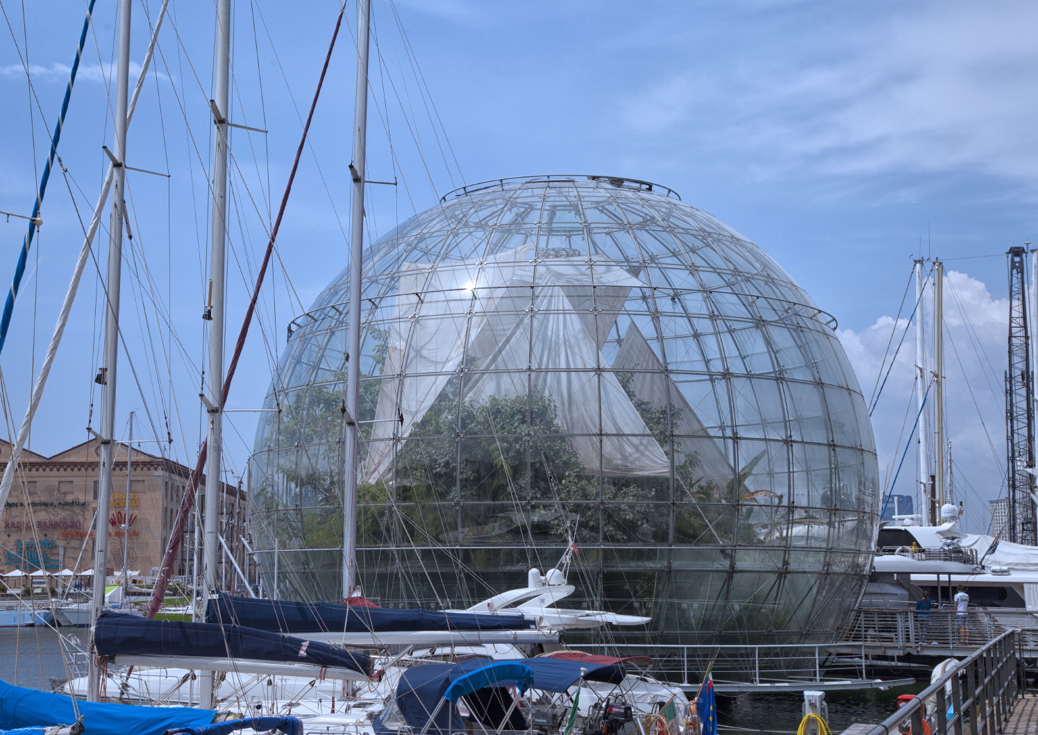 Genova, la Biosfera, progettata da Renzo Piano
