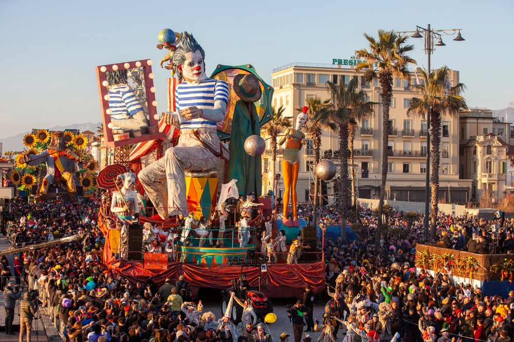 Carnevale di Viareggio - foto Shutterstock