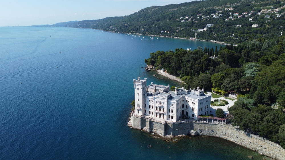 Trieste il castello di Miramare